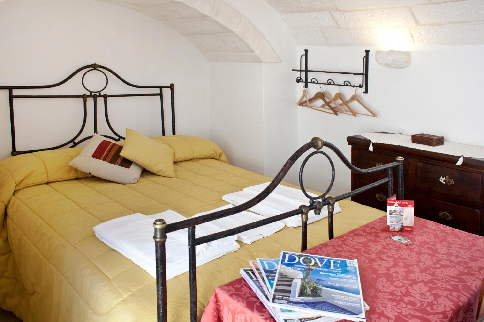 Alojamento de Acomodação e Pequeno-almoço Casa Vacanze Riposo Del Vento 3*